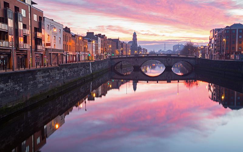 长沙小国投资入籍